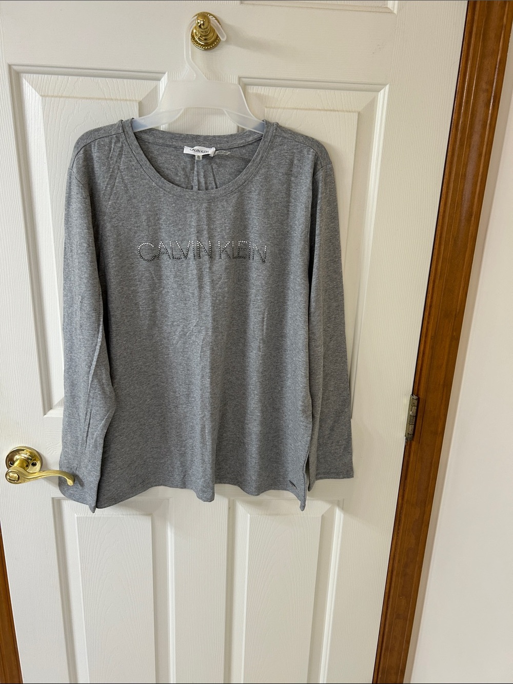 Calvin Klein Heather Gray Long-Sleeve Logo Tee